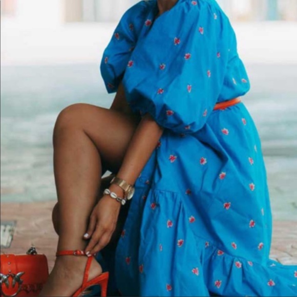 Zara Dresses & Skirts - ZARA blue embroidered floral puff sleeve d…